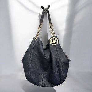Michael Kors  Fulton Slouchy  Shoulder Bag